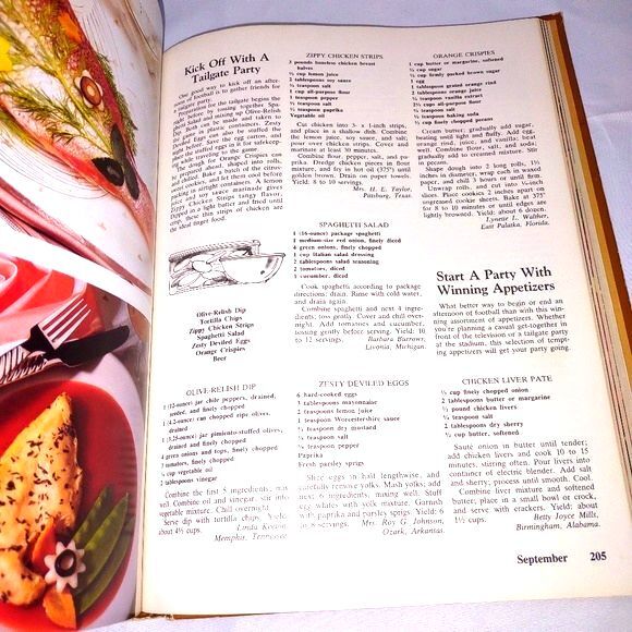 Vintage "Southern Living 1984 Annual Recipes" Cookbook - Picture 2 of 3